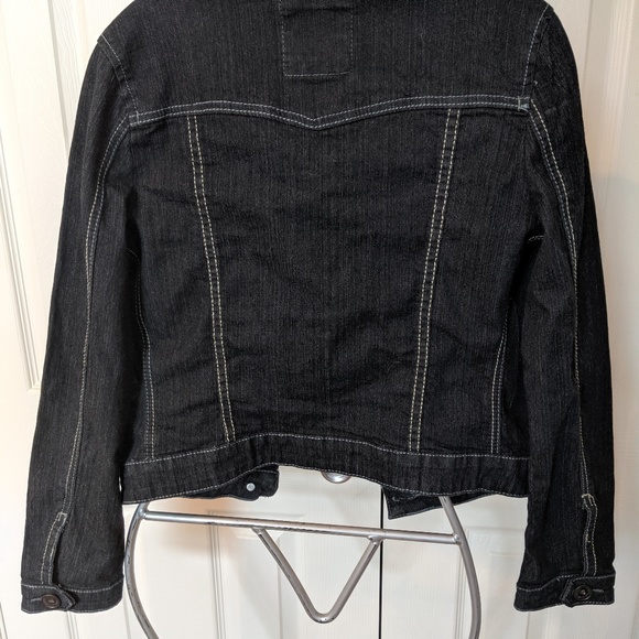 Jean Jacket - Picture 2 of 4